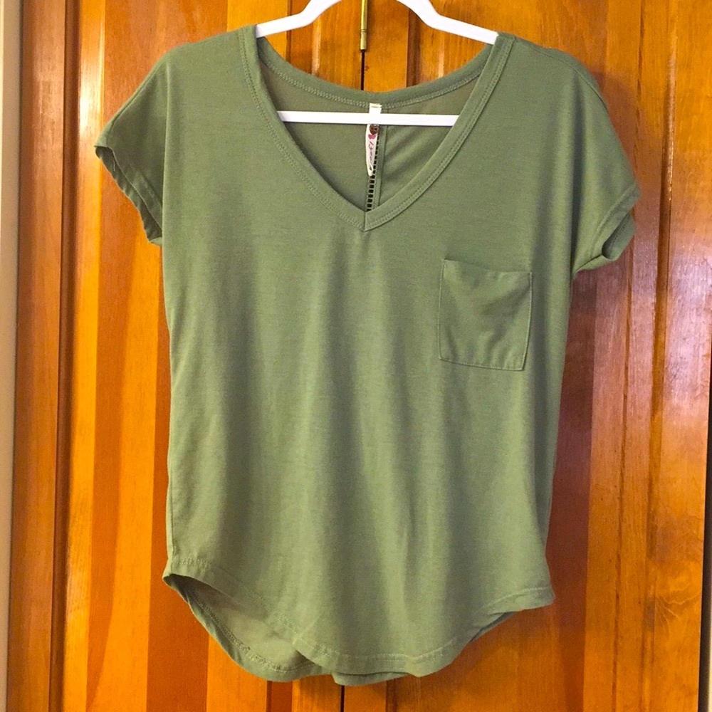 CLEAN & GREEN 🍃 - Picture 4 of 4